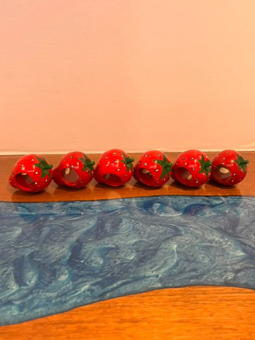 N/A strawberry wooden